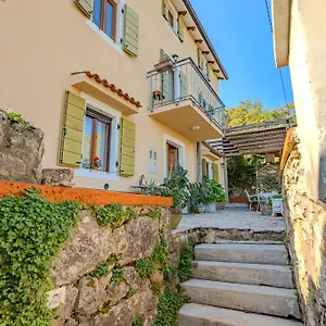 Anamaria Rustic Homestay szállás